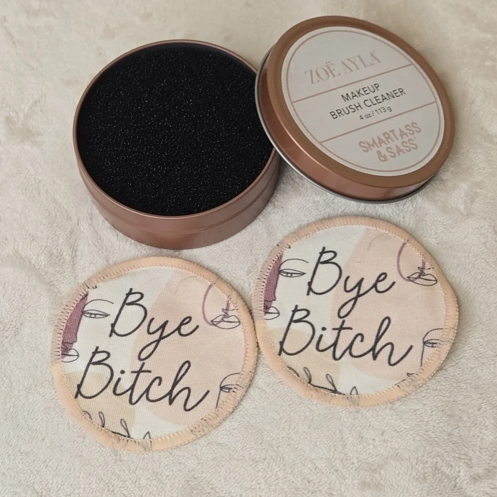 Zoe Ayla Bye B*tch Makeup Brush Cleaner + 2 Reusable Cotton Pads.